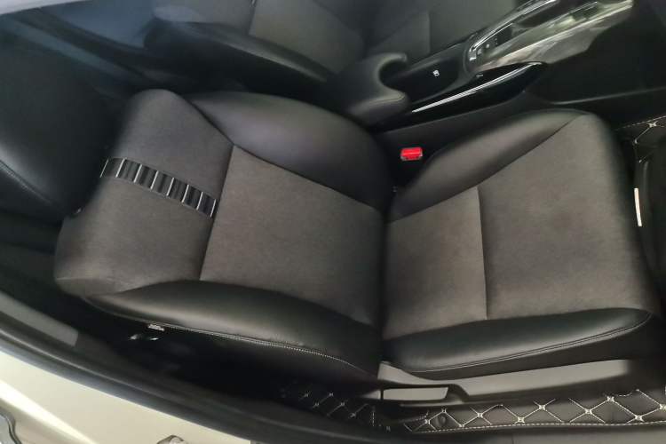 Used Honda XR-V 2019 220TURBO CVT Luxury Edition China VI Emission Standard Right Front Seat