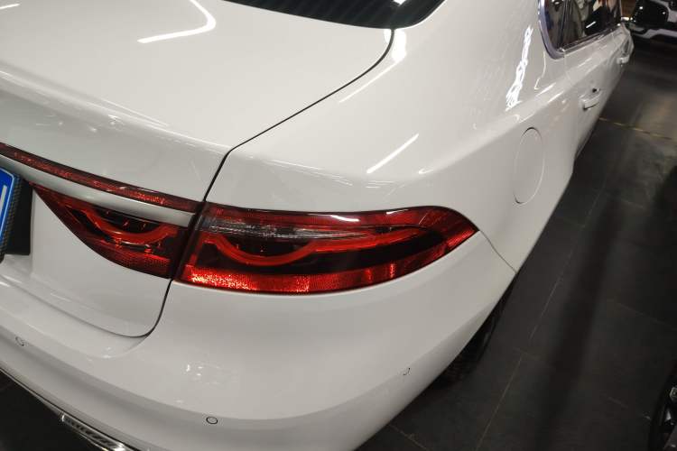 Used Jaguar XFL 2021 XFL 2.0T P200 Two-Wheel-Drive Elite Luxury Edition
