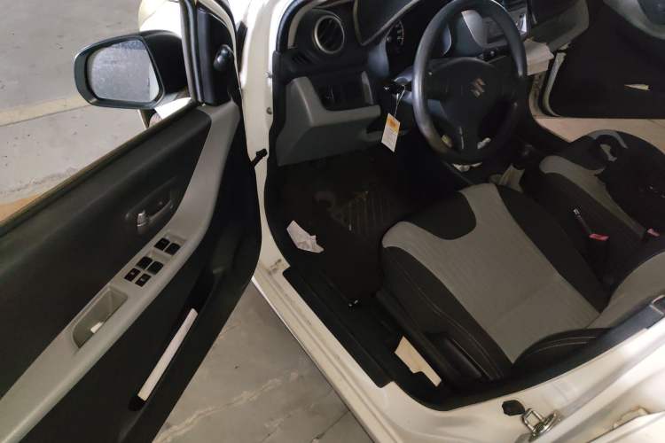 Used Suzuki Alto 2013 Revised Version 1.0L Manual Comfort Edition Driver Seat