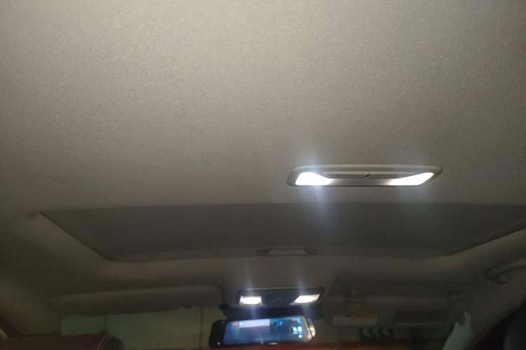 Used CHANGAN Eado 2018 High-Energy Edition 1.6L GDI Automatic Pioneer Model China V Standard
