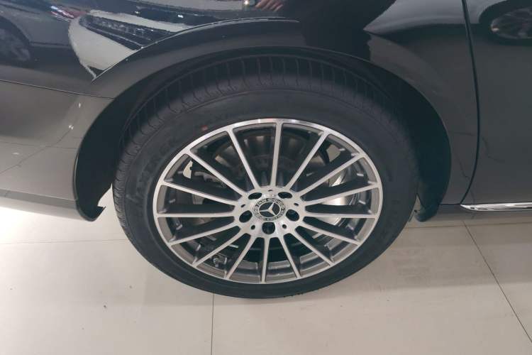 Used Mercedes-Benz E-Class 2023 E 260 L 4MATIC