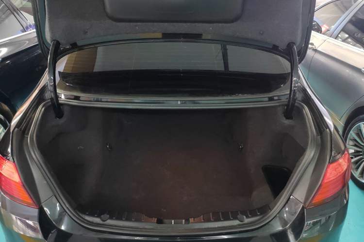 Used BMW 5 Series (Import) 2015 520i Elegant Edition