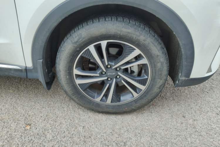 Used JETOUR X70 PLUS 2021 1.5T Manual Lin 5-Seater
