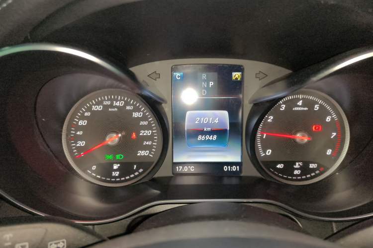 Used Mercedes-Benz GLC 2019 GLC 260 L 4MATIC Dynamic Model
