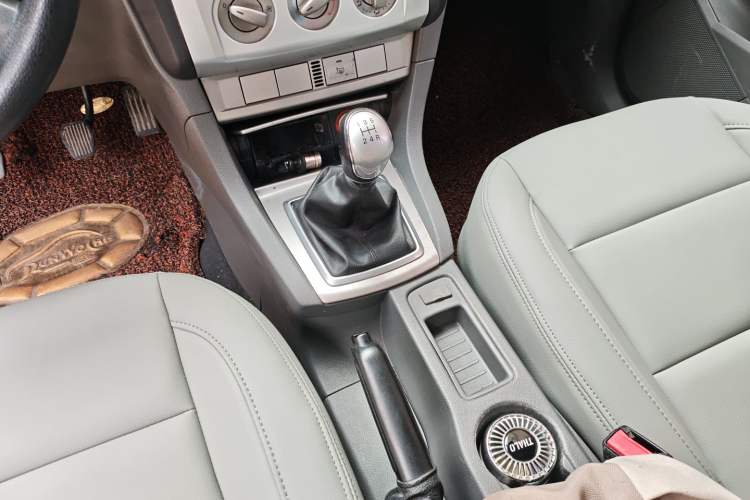 Used Ford Focus 2013 Hatchback Classic 1.8L Manual Base Model