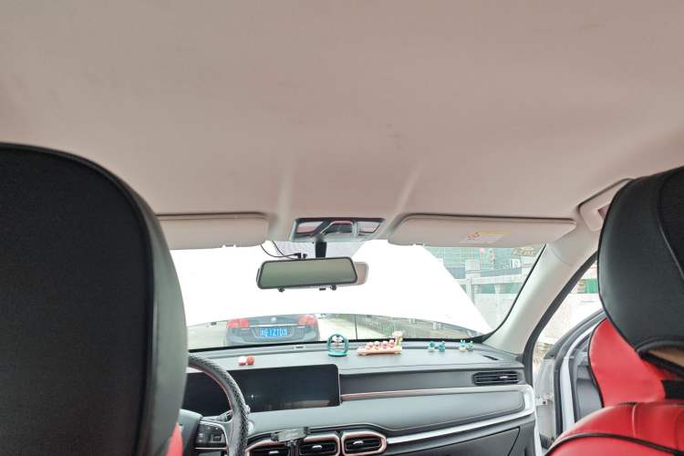 Used JETOUR X70 PLUS 2021 Revised Version 1.5T Manual 5-Seater Headliner