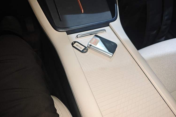 Used Lynk & Co 06 EM-P 2025 EM-P 126 Long-Range Halo