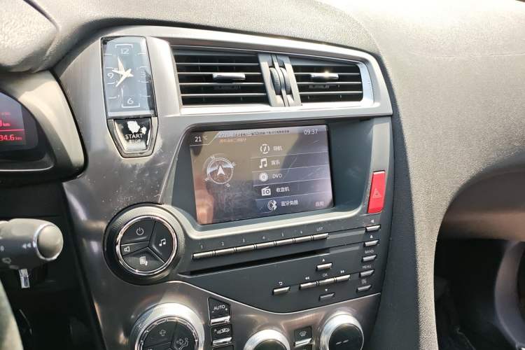 Used DS 5 2014 1.6T Elegant Version THP160 Audio And AC Panel