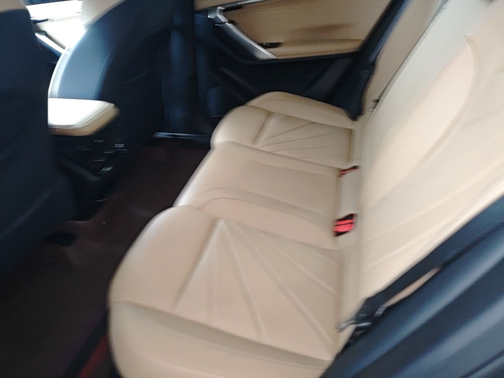 Geely Auto FX11 2023 1.5TD DCT Prestige Edition — снимка 20