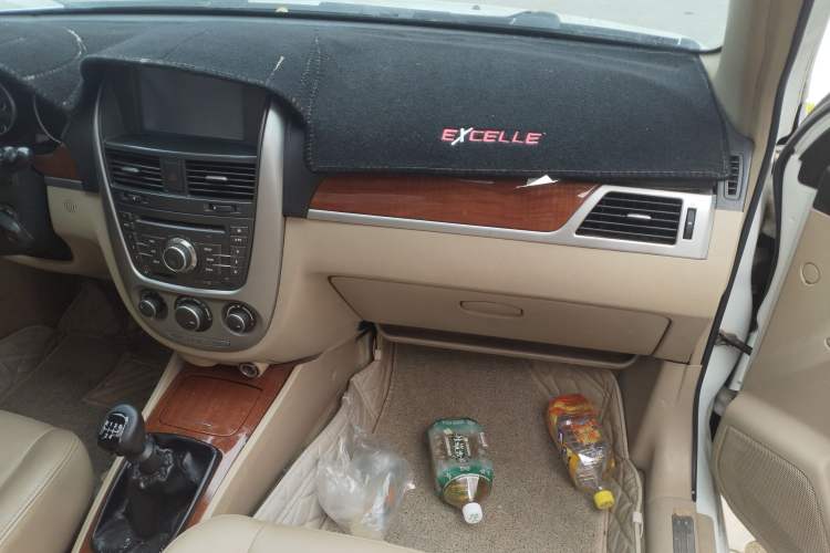 Used Buick Excelle 2008 1.6L X-MT
