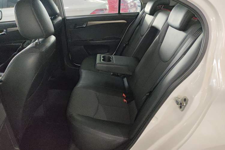 Used Roewe 350 2014 1.5L Automatic Xunyue Version Left Rear Seat