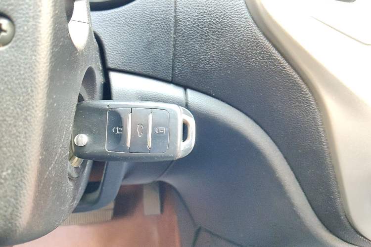 Used CHANGAN CS35 2012 1.6L Automatic Luxury Version China IV Standard Vehicle Key