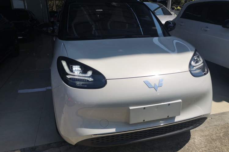 Used Wuling Bingo 2023 333 km Lingxi Connected Version

