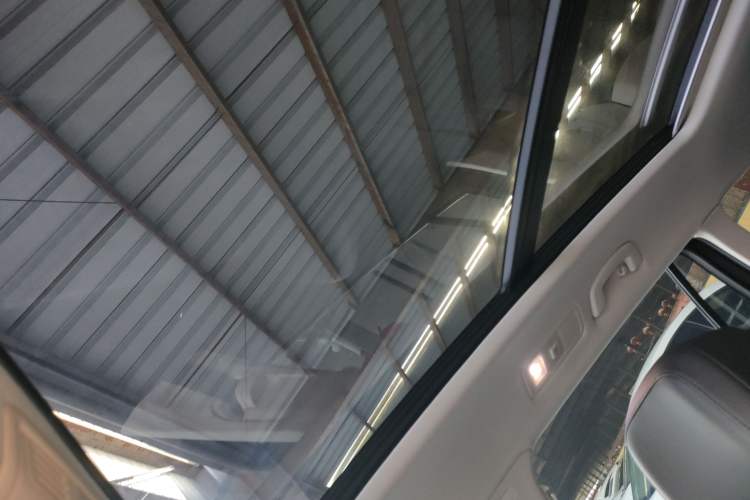 Used Volkswagen Variant 2018 380TSI Two-Wheel Drive Comfort Edition