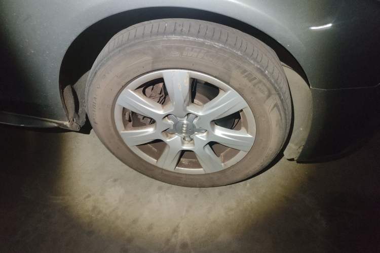 Used Audi A4L 2012 2.0 TFSI automatic Comfort trim level