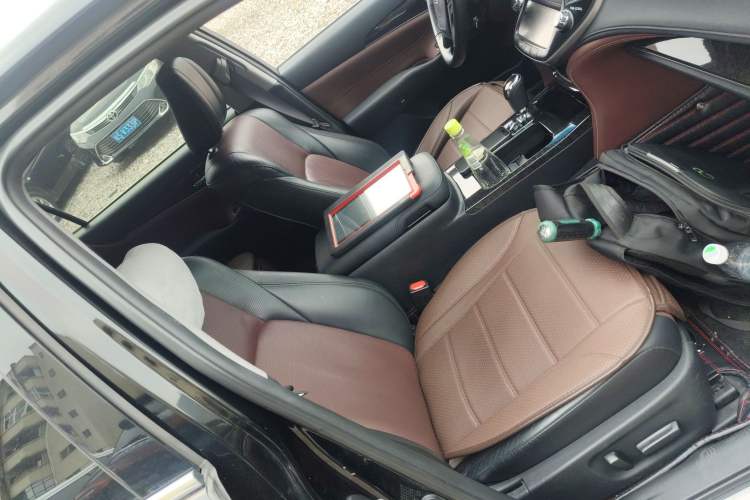 Used Toyota Crown 2018 2.0T Sport Edition Right Front Seat