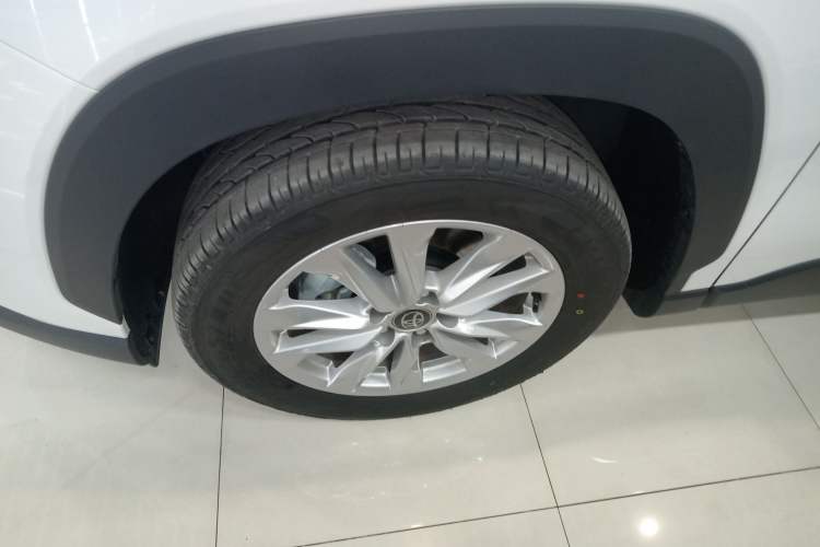 Used Toyota Corolla Cross 2026 Model 2.0L Elite Edition
