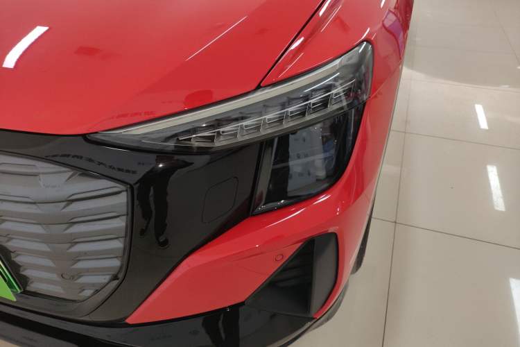 Used Audi Q5 e-tron 2022 50 e-tron quattro Glory Edition Elegant Suit
