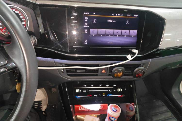 Used Volkswagen Tayron 2022 280TSI Two-Wheel Drive Luxury Smart Connectivity Version
