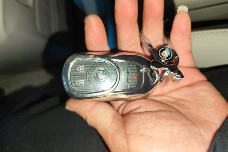 Used Buick GL8 2022 Land Business Class 652T Luxury Model