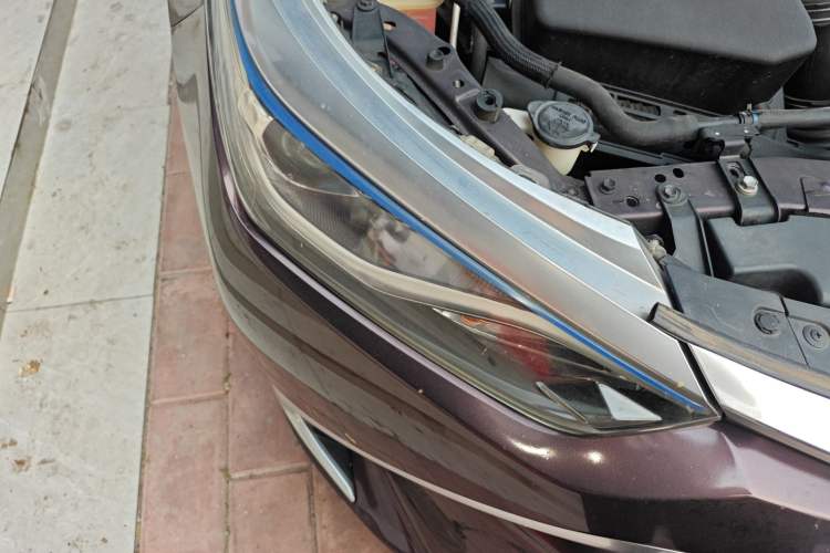 Used Toyota Levin 2017 Revised Dual-Engine 1.8H GS E-CVT Elite Sunroof Version China V Standard Right Front Headlight