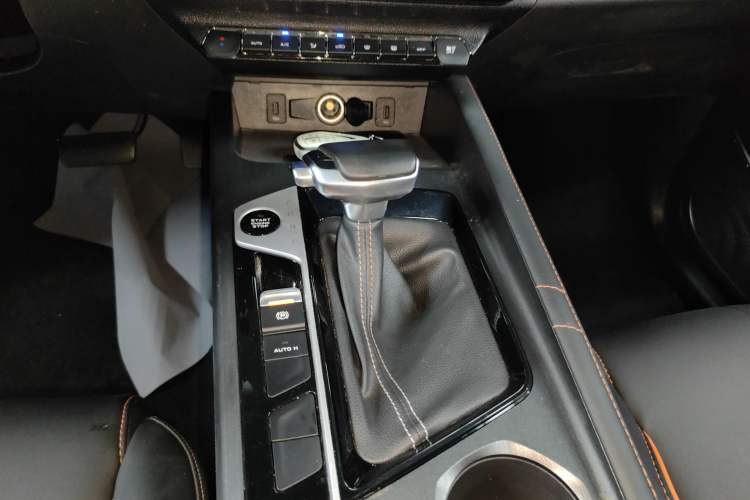 Used Oshan X7 PLUS 2022 1.5T Blue Whale Edition Automatic Luxury Trim