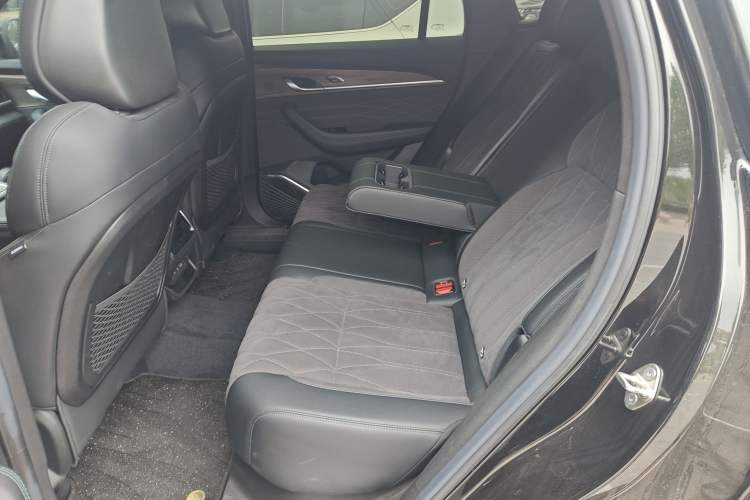 Used Geely Auto Monjaro L 2025 Dongfang Yao 2.0TD Automatic All-Wheel-Drive Wangyue Edition
