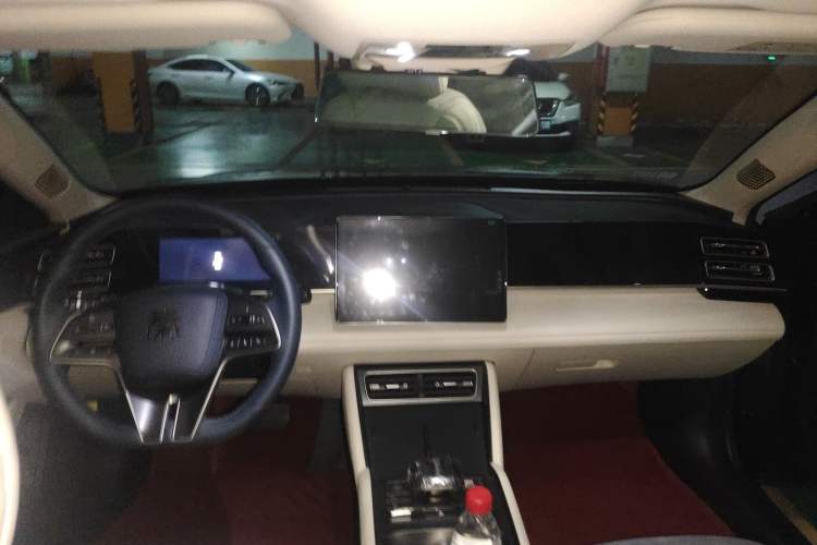 Used BYD Qin L 2024 DM-i 80KM Beyond Model
