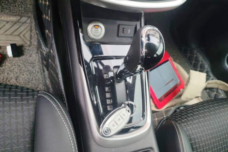 Used Nissan Tiida 2019 1.6L CVT Smart Drive Version China VI Standard
