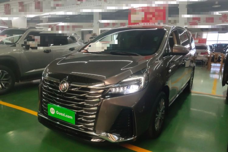 Used Buick GL8 2023 Facelifted Land Cruiser Executive Luxury Version