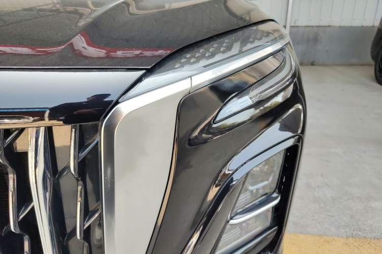 Used Hongqi HS3 2023 1.5T Two-Wheel Drive Shanwei Edition
