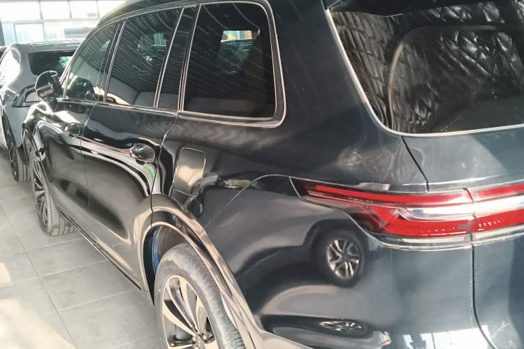 Used Li Auto ONE 2020 Extended-Range 6-Seater Version
