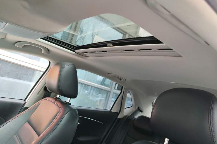 Used Volkswagen Polo 2014 1.6L Automatic Luxury Edition