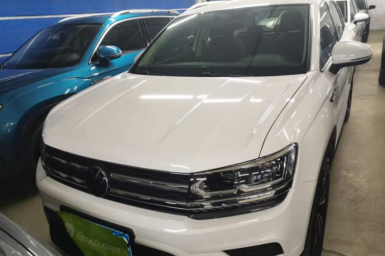 Used Volkswagen Tharu 2022 280TSI Two-Wheel-Drive Luxury Edition Front