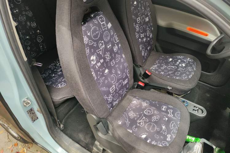 Used Wuling Hongguang MINIEV 2022 Zizai Version Lithium Iron Phosphate Right Front Seat