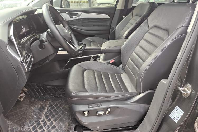 Used Volkswagen Talagon 2023 Facelift 380TSI All-Wheel-Drive Luxury Jiajing Pro 6-Seater Left Front Seat