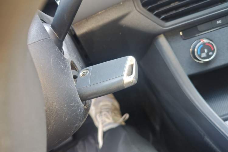 Used Volkswagen Bora 2019 Revised Version 1.5L Automatic Fashionable Style China VI Vehicle Key