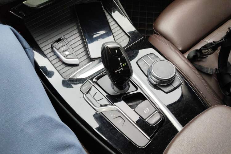 Used BMW X3 2018 xDrive28i M Sport Package China VI Gear Lever
