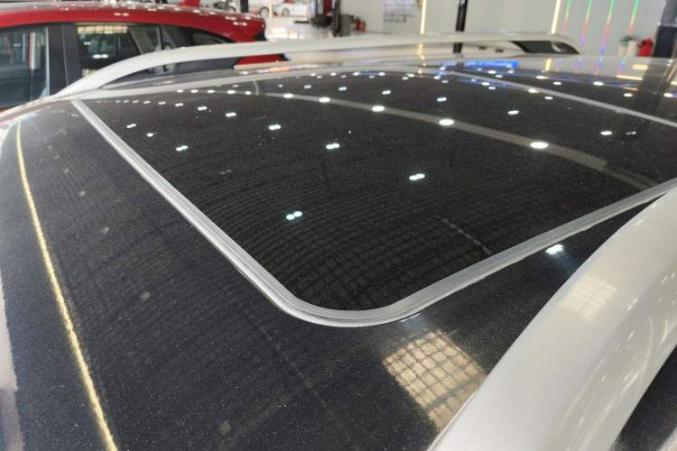 Used Jeep Cherokee 2016 2.0L Superior Edition