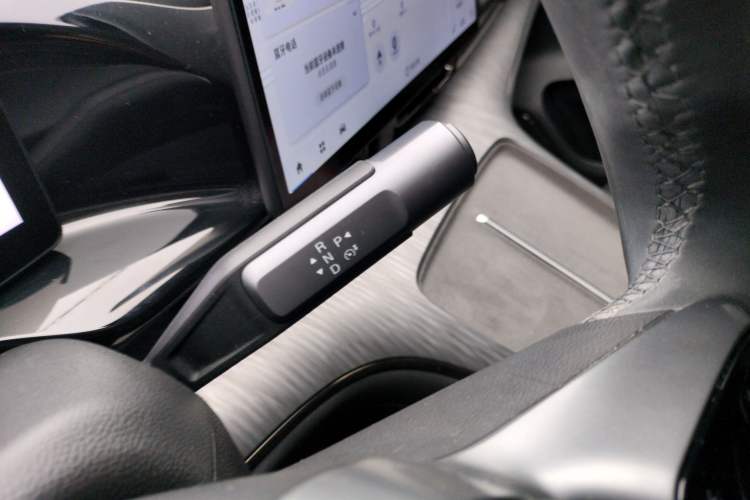 Used AION S MAX 2024 70 Star Edition Gear Lever