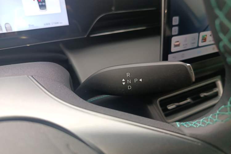 Used BYD Seal 06 New Energy 2025 EV 470KM Prestige Edition
