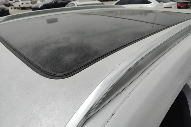 Used Cadillac XT4 2020 28T Two-Wheel-Drive Leading Version Roof