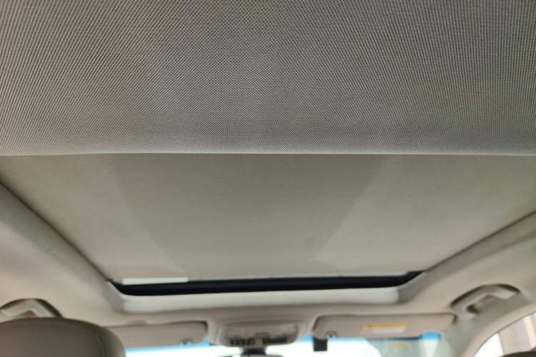 Used Cadillac XTS 2017 28T Elite Model Headliner