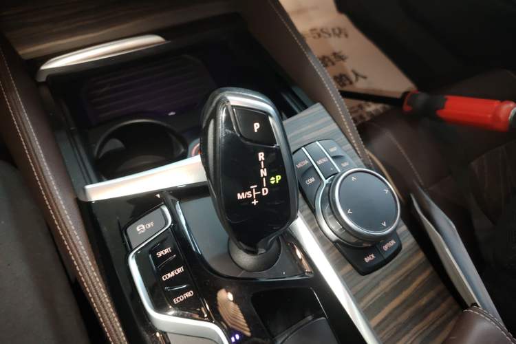 Used BMW 5 Series 2018 Revised Version 530Li Leading Edition Luxury Package