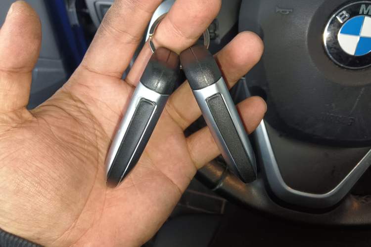 Used BMW 1 Series 2018 118i Sport Edition Vehicle Key