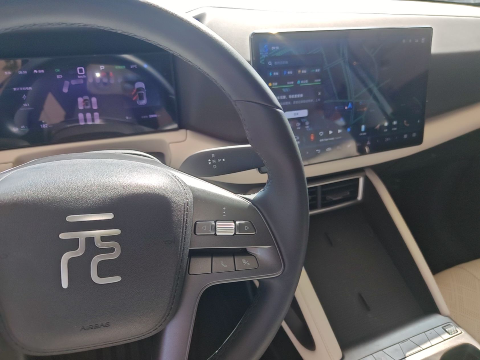 BYD Yuan UP 2025 Intelligent Driving Version 401 KM Dynamic Edition — снимка 16