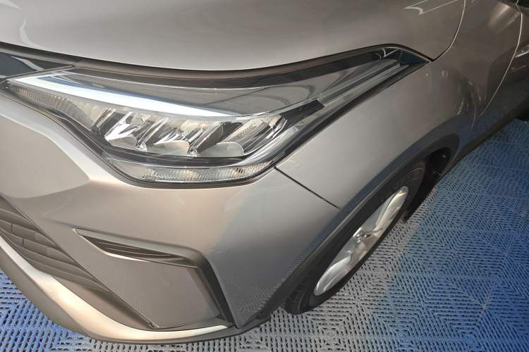 Used Toyota IZOA 2021 2.0L Enjoy Edition Left Front Headlight