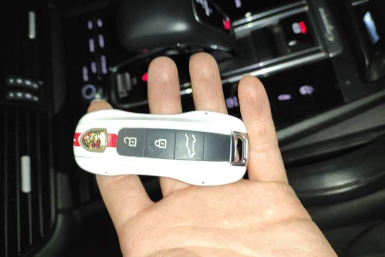 Used Porsche Cayenne E-Hybrid 2021 Cayenne E-Hybrid 2.0T