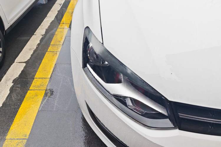 Used Volkswagen Polo 2013 1.6L Automatic Comfort Edition