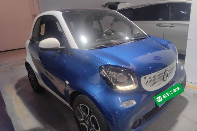 Used smart fortwo 2019 0.9T 66kW Hardtop Wind Power Edition China VI